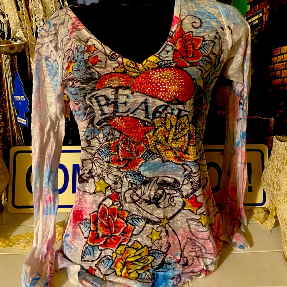Sexy bedazzled y2k top!